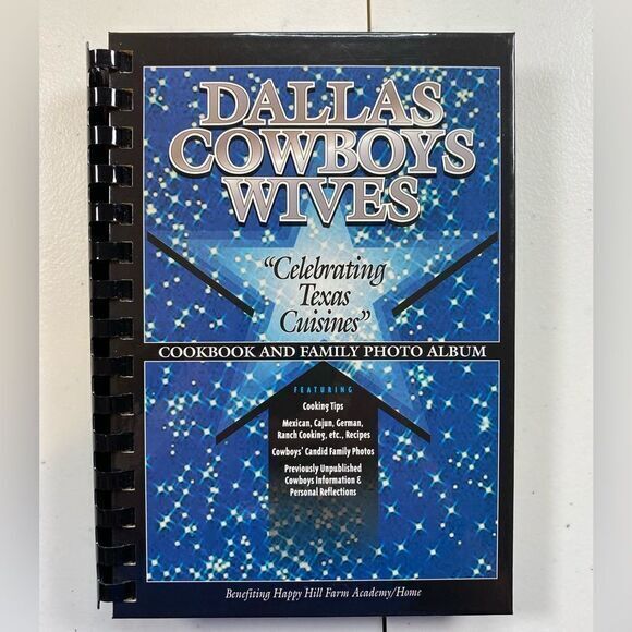 ‘96 DALLAS COWBOYS Wives Celebrating Texas Cuisine Cookbook/Family Photo Album - Picture 1 of 13